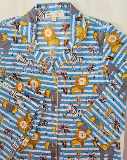Blue safari snooze set